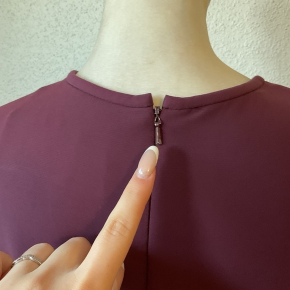 Yigal Azrouel Burgundy Sheath Dress Size 10 Silk Blend - Picture 12 of 12